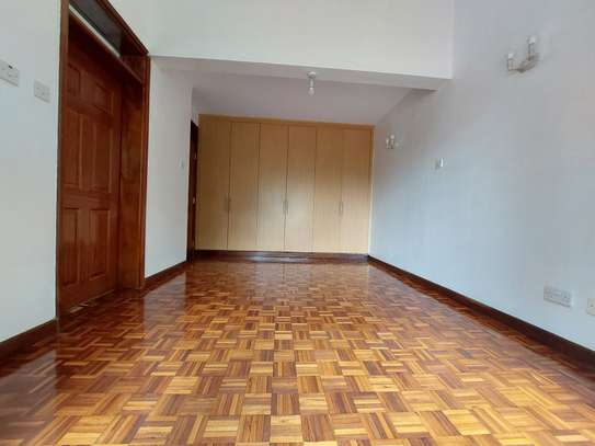 6 Bed Townhouse with En Suite at James Gichuru image 32