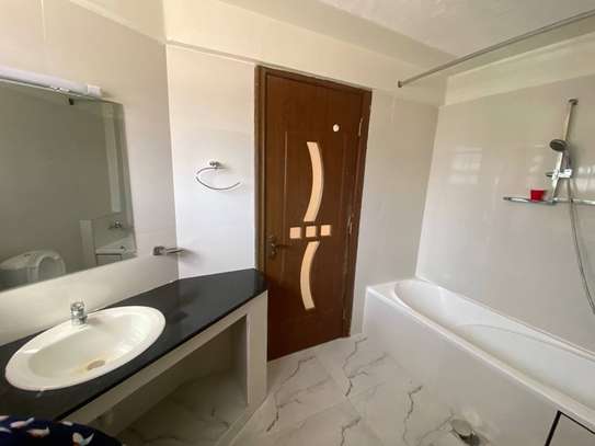 2 Bed Apartment with En Suite in Kileleshwa image 15