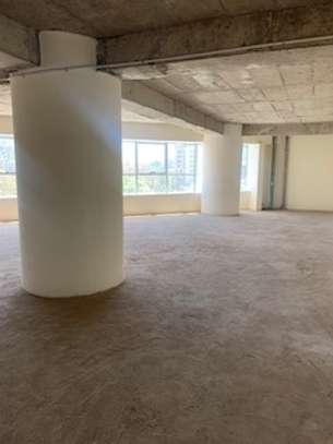 4,000 ft² Office with Backup Generator at 4Th Avenue image 7