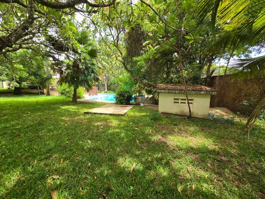 5 Bed House with En Suite in Nyali Area image 39