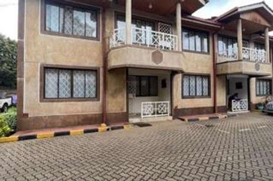 4 Bed Townhouse with En Suite in Kileleshwa image 31