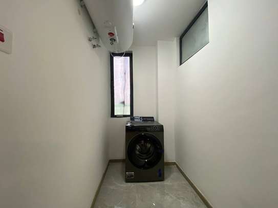 3 Bed Apartment with En Suite in Kilimani image 13