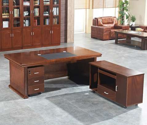 Modern Rectangular Boss Desk – Executive Office Table image 4