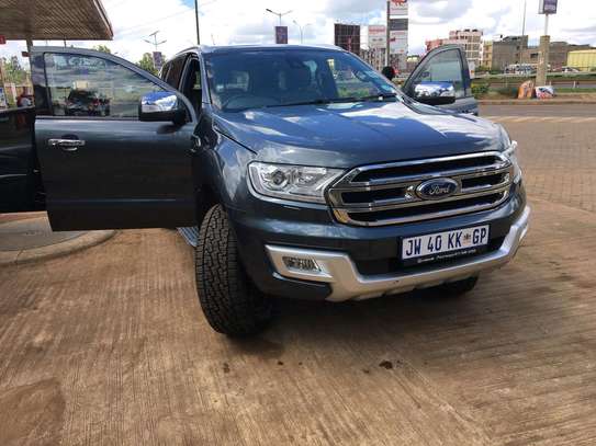 Ford Everest Limited Edition image 1