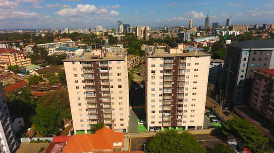 2 Bedroom apartment for rent in Kilimani image 11
