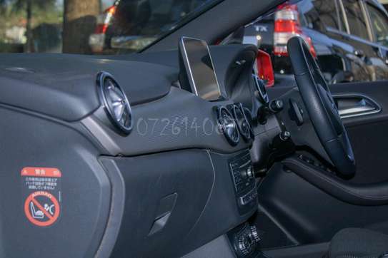 2016 MERCEDES BENZ B180 RED COLOUR image 6