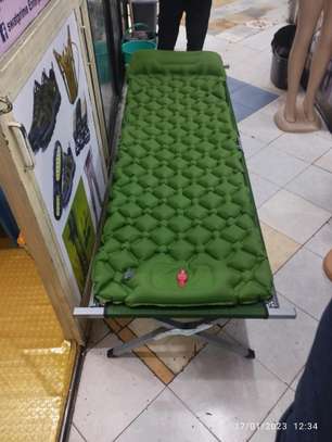 Safari bed with sleeping pad image 3