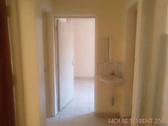 TO RENT TWO BEDROOM ENSUITE TO RENT image 1
