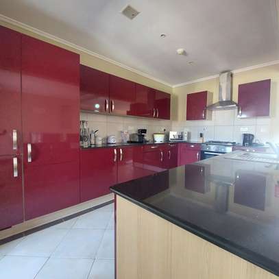 Furnished 3 Bed Apartment with Swimming Pool in Upper Hill image 2