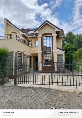 4 Bed Townhouse with En Suite in Ngong image 1