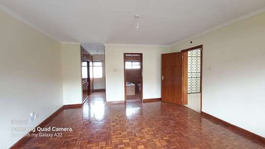 4 bedroom townhouse for rent in Spring Valley image 9