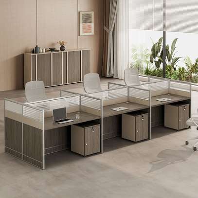 6-Way Modular Workstation image 1