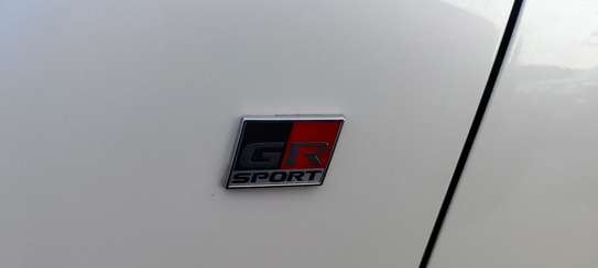 Toyota Harrier premium GR White 2018 image 5