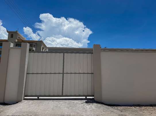 4 Bed Villa with En Suite in Watamu image 9