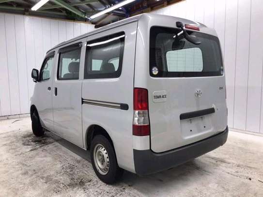TOYOTA TOWNACE (MKOPO/HIRE PURCHASE ACCEPTED) image 5