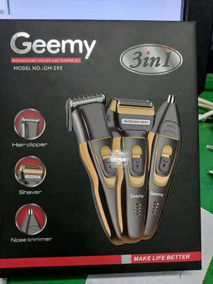 3in1 rechargeable Hair shaver and trimmer set on offer image 1