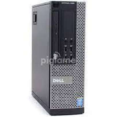 Desktop Computer Dell 4GB Intel Core I5 500GB image 1
