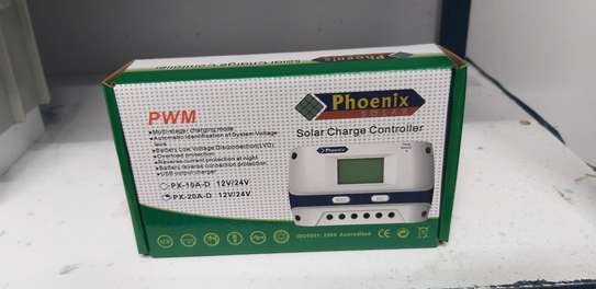 Phoenix Solar Charge Controller 20amp image 1