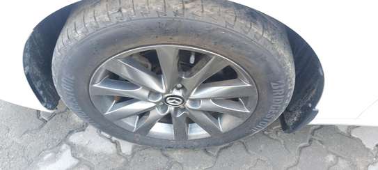 Mazda Atenza Petrol White 2018 image 4