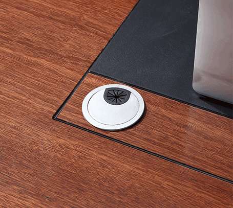 Office Desk: Executive Mahogany Office Desk image 2