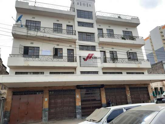 12,100 ft² Commercial Property  in Ngara image 3