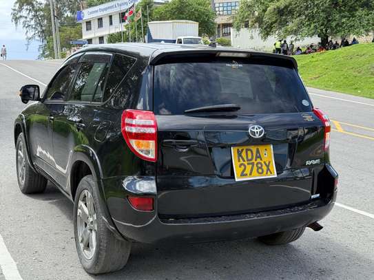 Toyota Rav4 KDA image 8