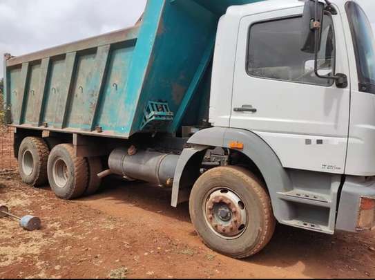 Mitsubishi FUSO,Deposit and finance available image 1