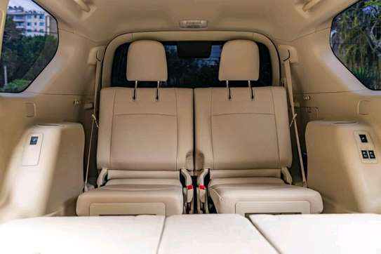 2022 Toyota land cruiser Prado TXL image 1