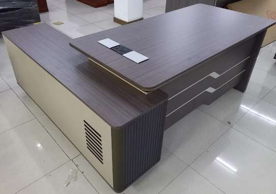 Office Desk: 1600mm Corporate Office Desk image 1