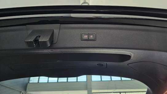 Audi RSQ3  S-Line 2018 image 7