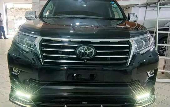 Toyota land Cruiser Prado TZ-G Black 4wd 2018 image 1