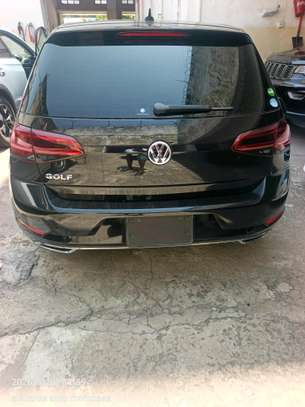 Volkswagen  Golf 1400cc image 1