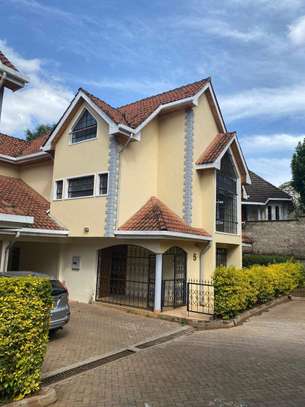 Lovely 5 Bedrooms  Townhouses in Westlands image 1