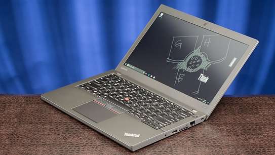 ovo ThinkPad X260 Core i5,8GB RAM,500 image 1