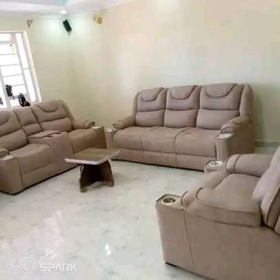 Calssy 5 seater sofas image 3