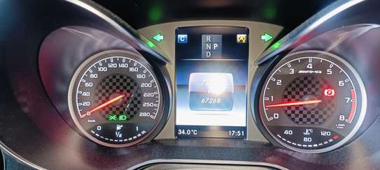 Mercedes Benz AMG GLc43 2018 image 9