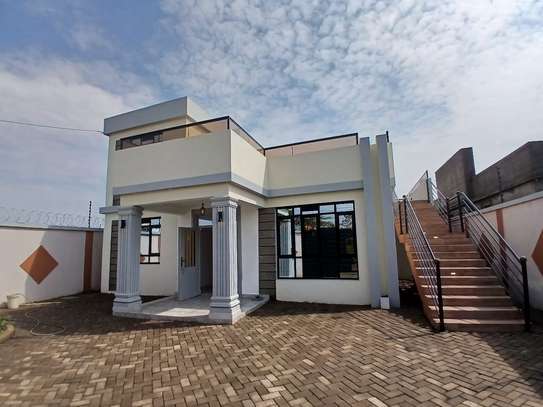 4 Bed House with En Suite in Ruiru image 15