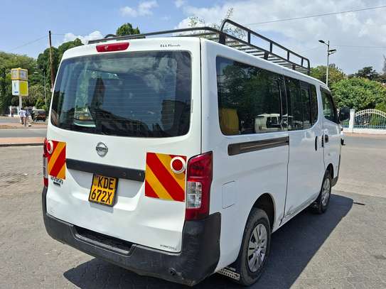 Nissan Nv350 image 1