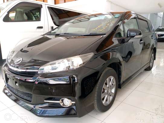 Toyota wish 2015 model image 4