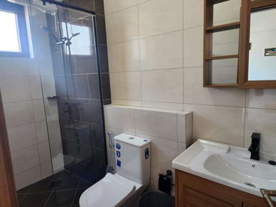 Furnished 3 Bed Apartment with En Suite at Lantana Road image 10