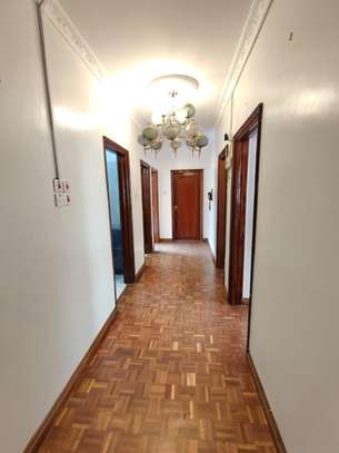4 Bed Apartment with En Suite in Westlands Area image 6