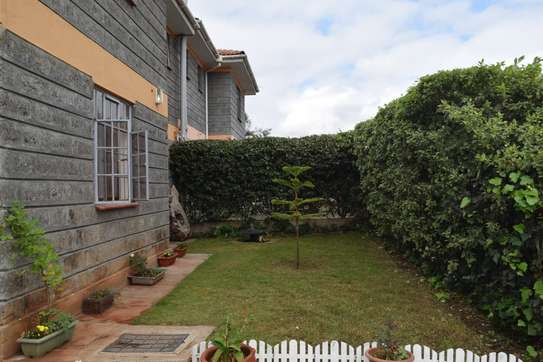 4 bedroom townhouse for sale in Mlolongo image 12