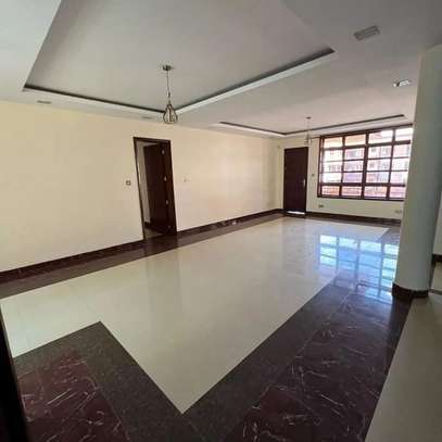 4 bedroom apartment all ensuite in kilimani with a Dsq image 11