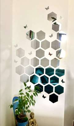 Hexagon acrylic Wall Mirror set image 3