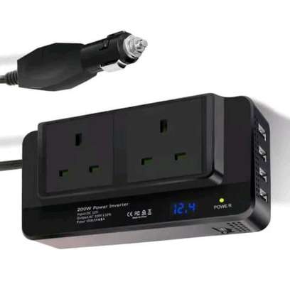 Car inverter Dc to Ac. 2 Ac outlets 4 usb ports charger adaptor 200w. power inverter Dc 12v to 110v image 4