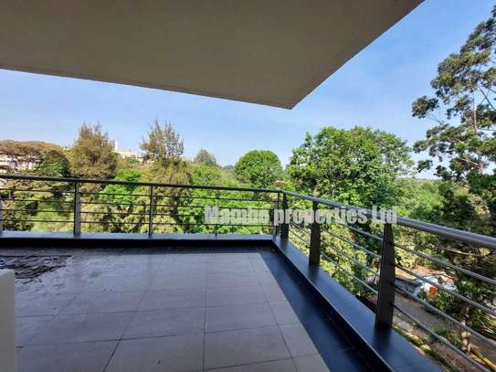 4 Bed Apartment with En Suite at General Mathenge image 14