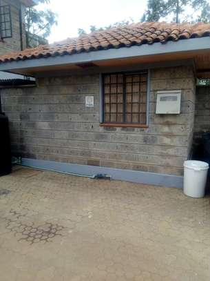 3 Bed House with En Suite in Eastern ByPass image 7