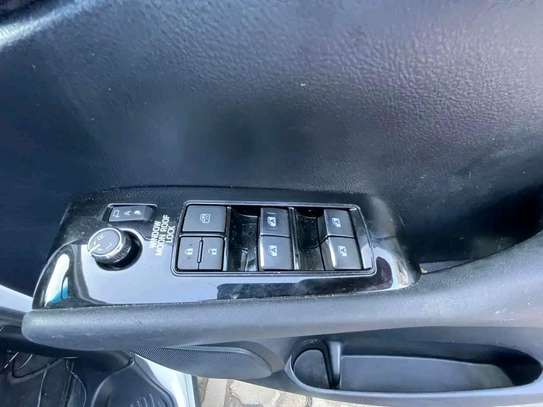 Toyota Alphard Sunroof 2017 image 5