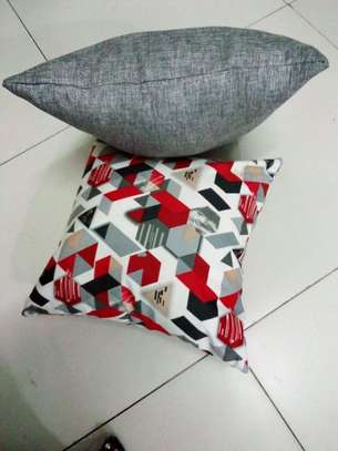 THROW PILLOW AND CASES image 1
