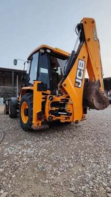 M3 - JCB 3CX image 6